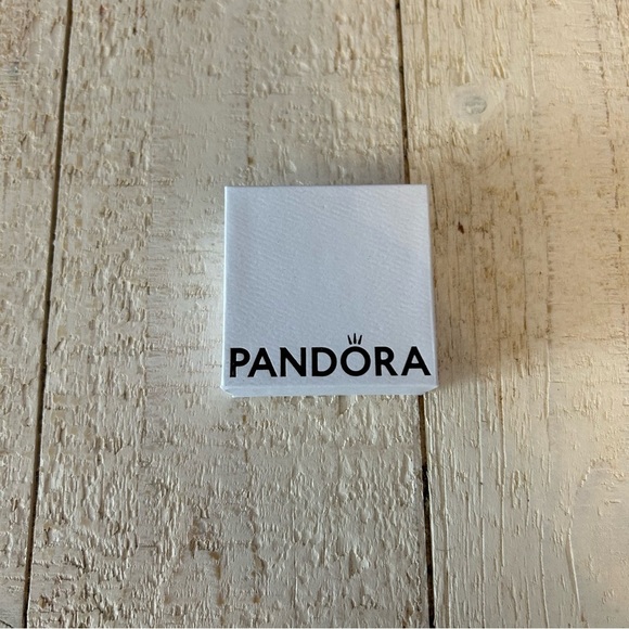 PANDORA Jewelry White & Black Velvet Empty Charm/Ring Gift Box - Picture 1 of 2